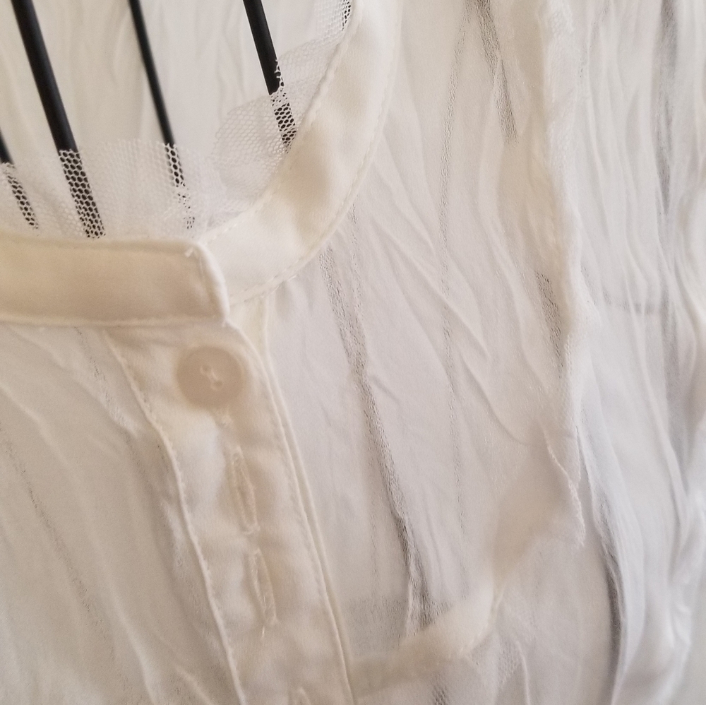 Blouse - Picture 4 of 9